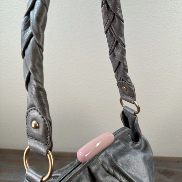 Isabella Fiore Grey LORI Leather Top Lock bag - Picture 10 of 16